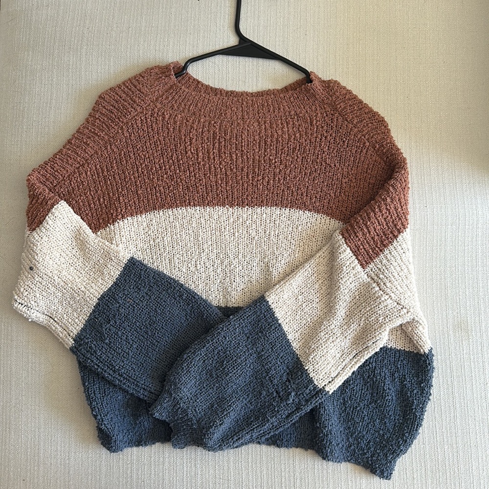 Sweater - Picture 2 of 2